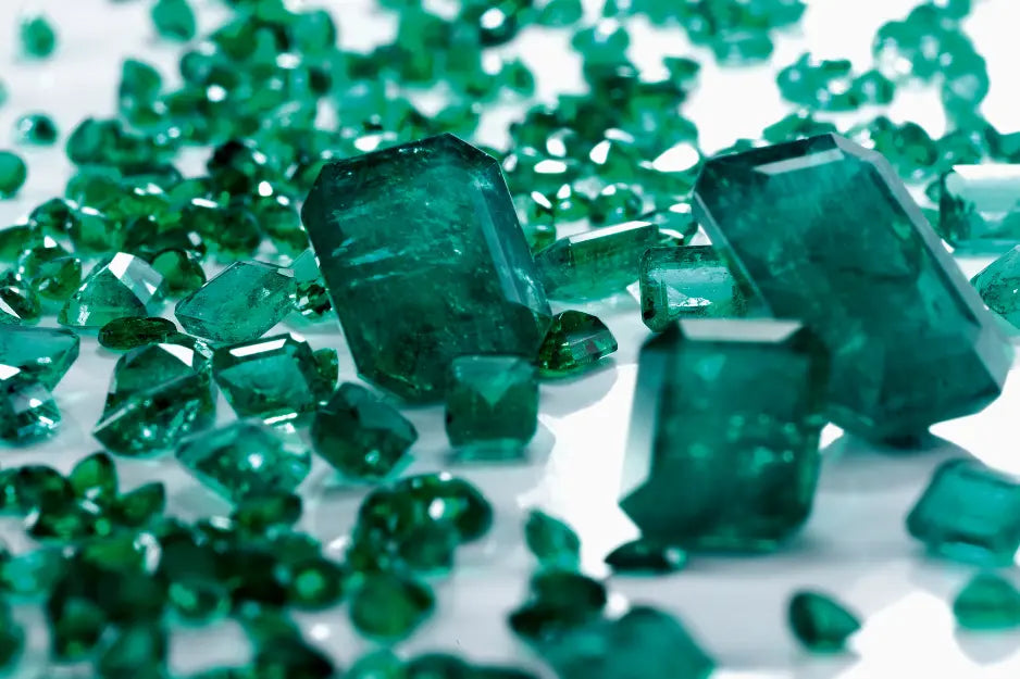 Are Emerald Engagement Rings a Good Choice? Pros and Cons Explained