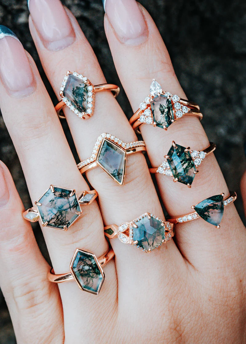 Why Moss Agate Rings are popular? – Lahela Jewelry