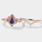 Nature-inspired Alexandrite and Moissanite ring set