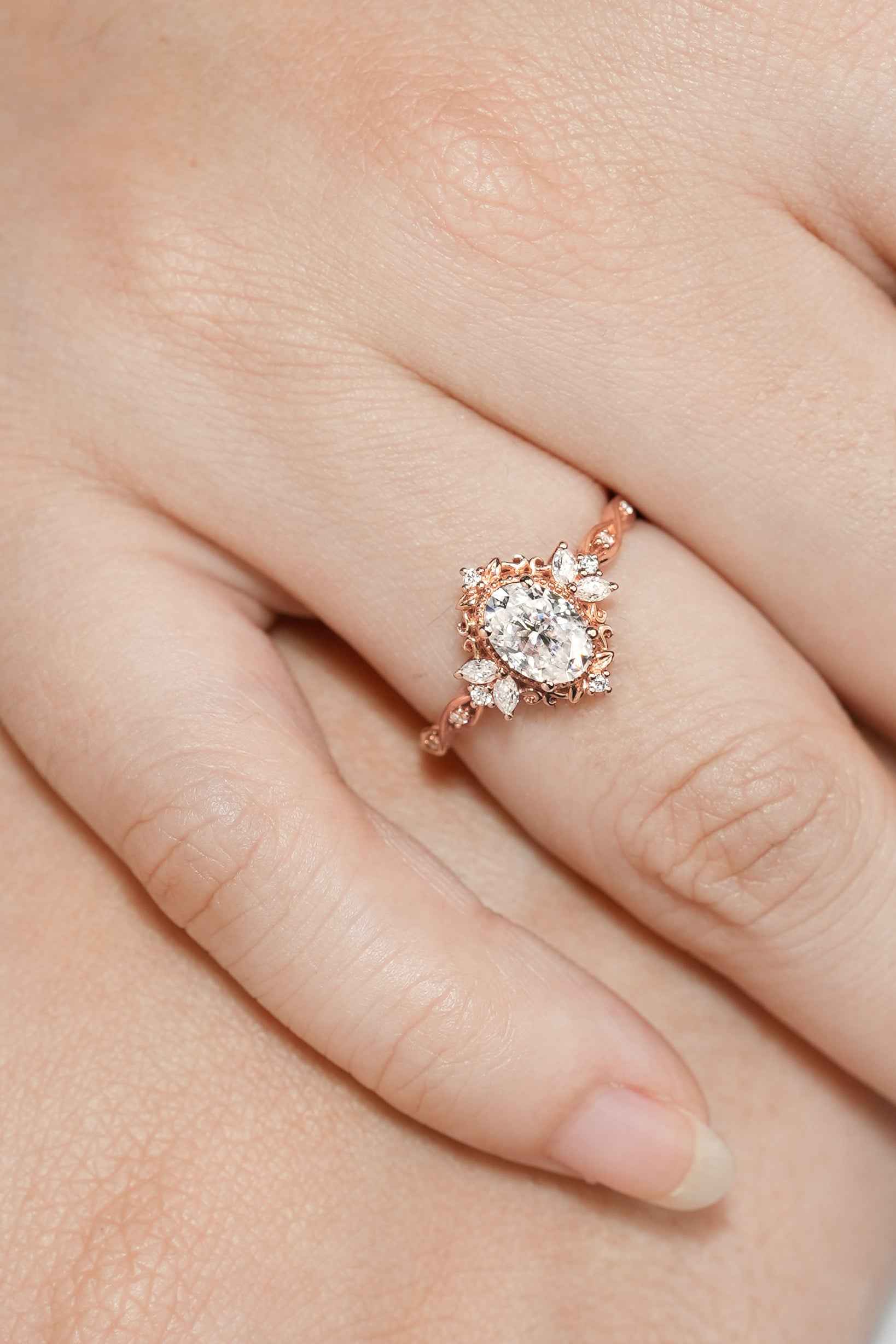 Art Deco Vintage Oval Moissanite Engagement Ring Rose Gold Promise Rings