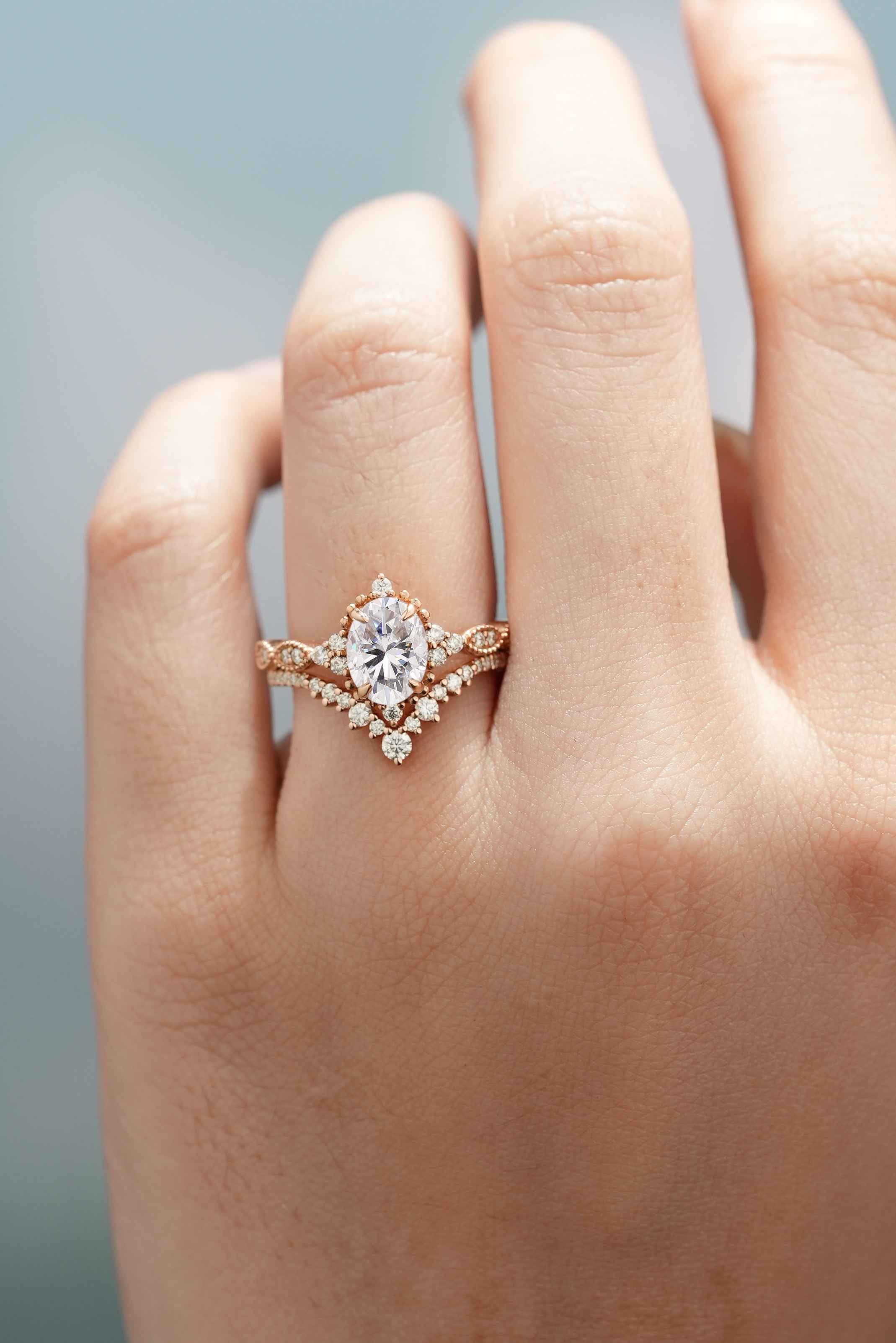 Vintage Oval Cut Moissanite Engagement Bridal Set Chevron Wedding Ring