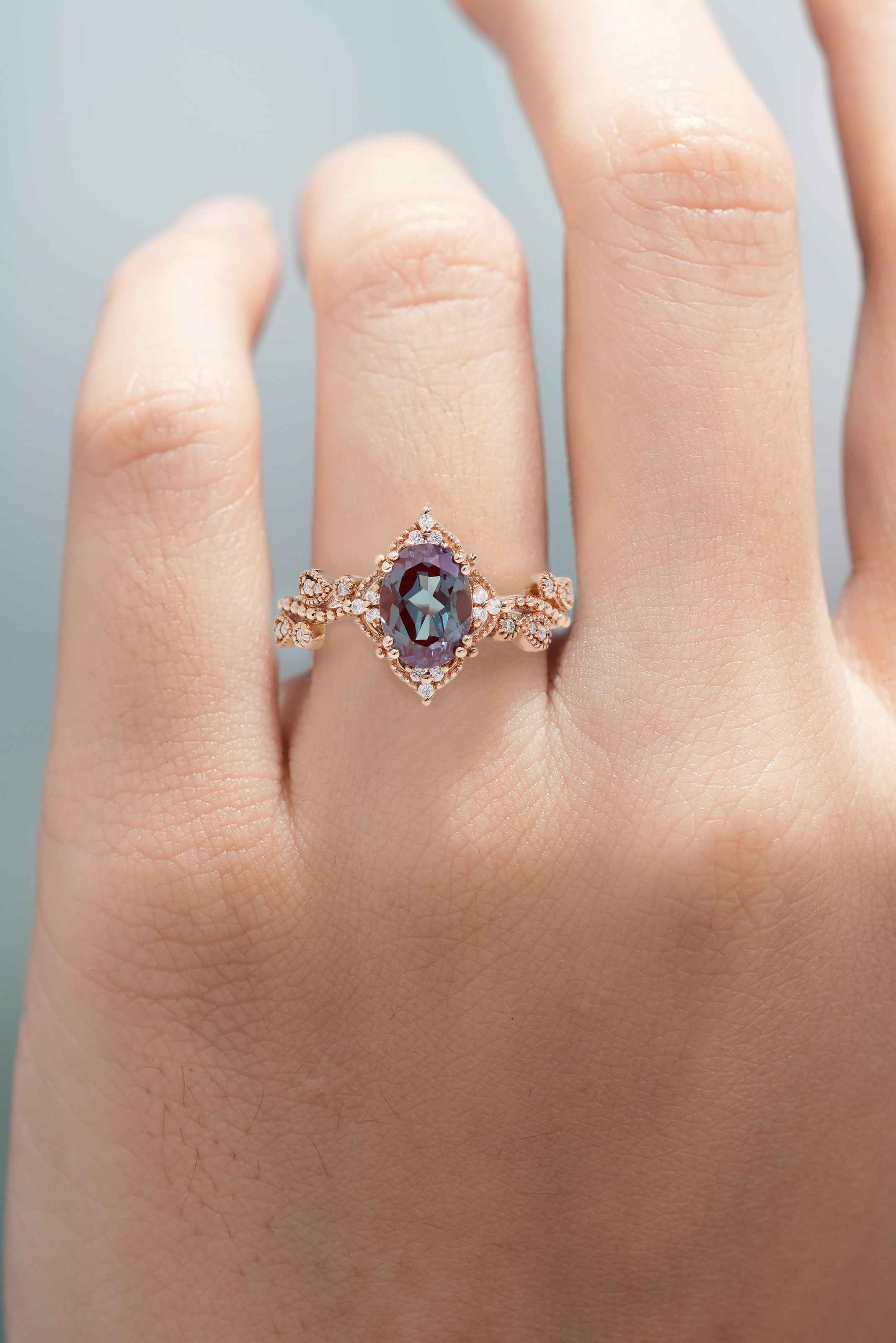 Vintage Rose Gold Alexandrite Handmade Ring Oval Cut Twisted Wedding Band