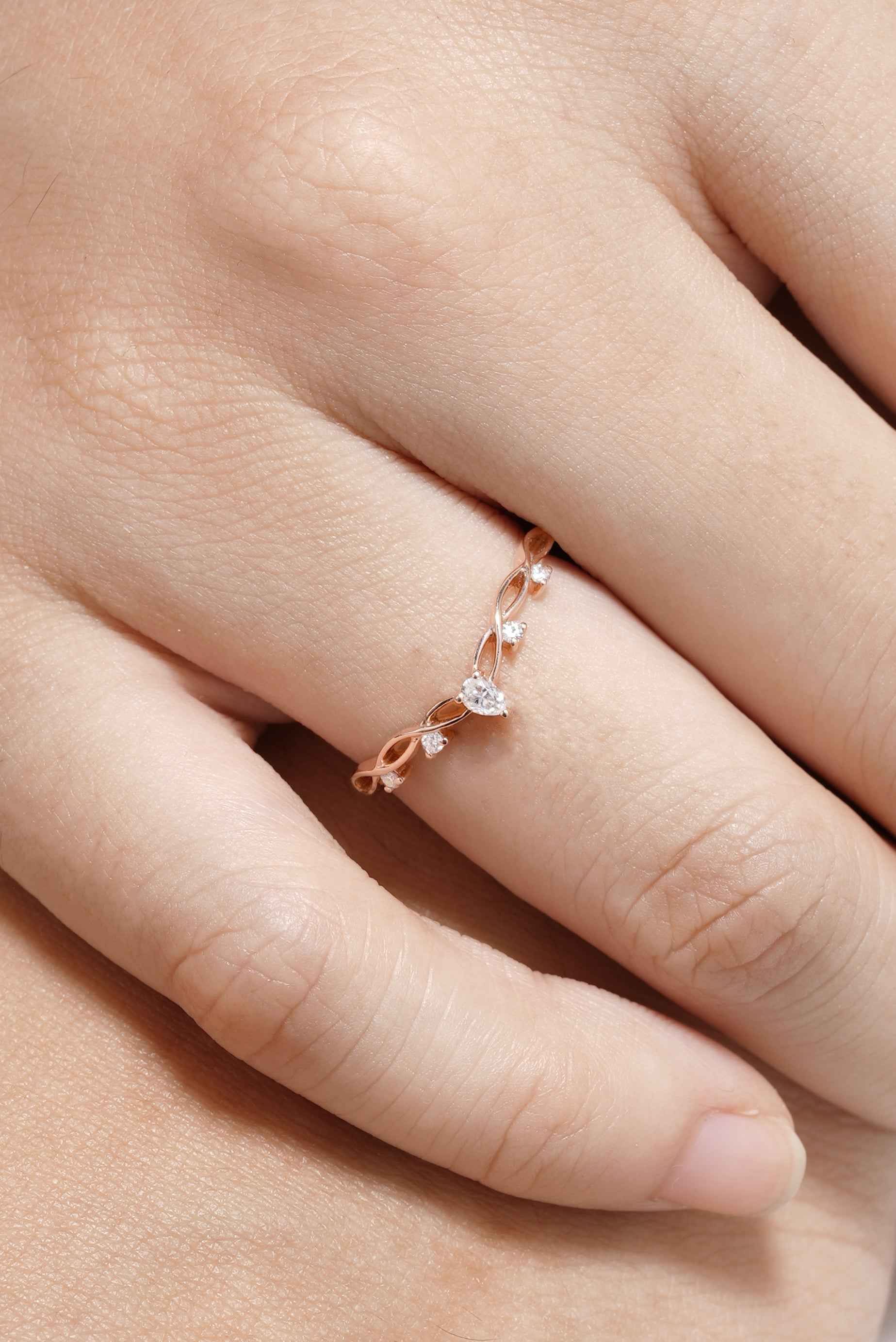 Minimalist Pear Cut Mossianite Wedding Band Rose Gold Anniversary Ring