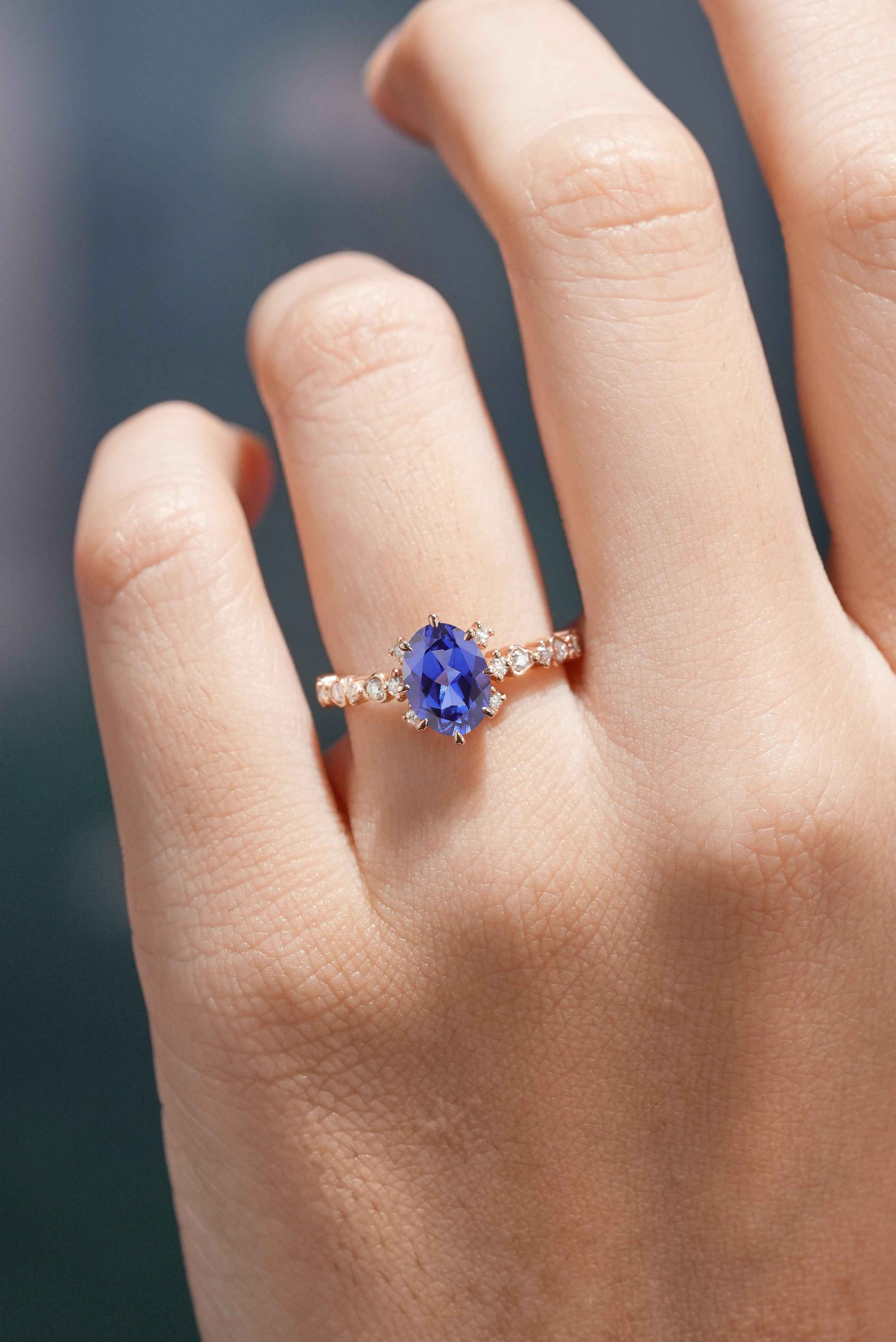 Classic Oval Cut Ring Royal Blue Sapphire Engagement Ring