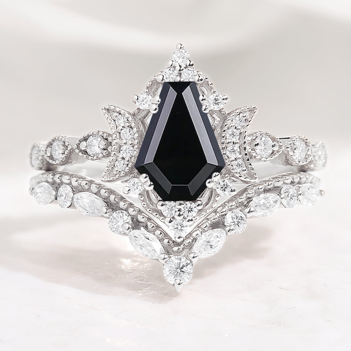 Black Onyx Rings | Modern Minimalist Jewelry | Lahela Jewelry