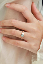 Nature Inspired Leaf 2-Stone Toi et Moi Engagement Ring