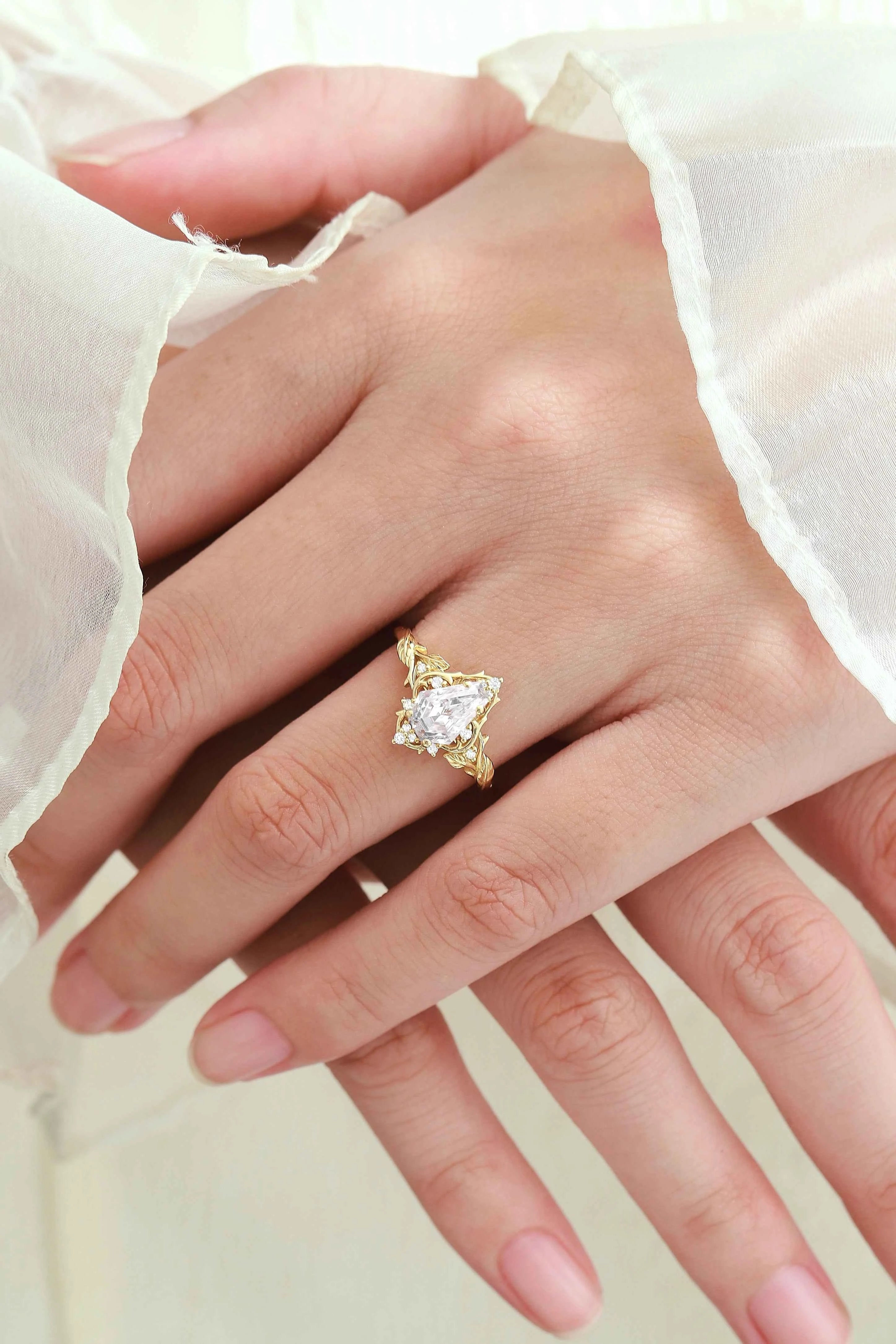 Nature-Inspired Coffin Cut Moissanite Thorn & Leaf Engagement Ring