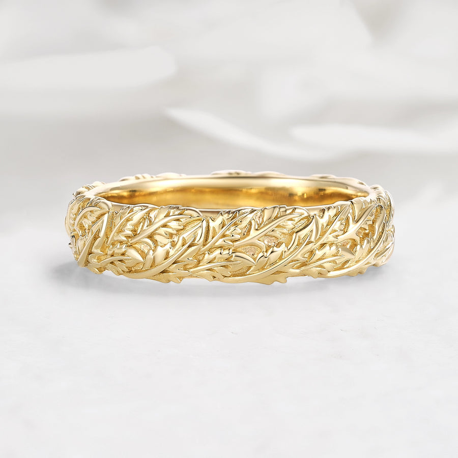 Nature-Inspired Leaf Carved Men's Wedding Band