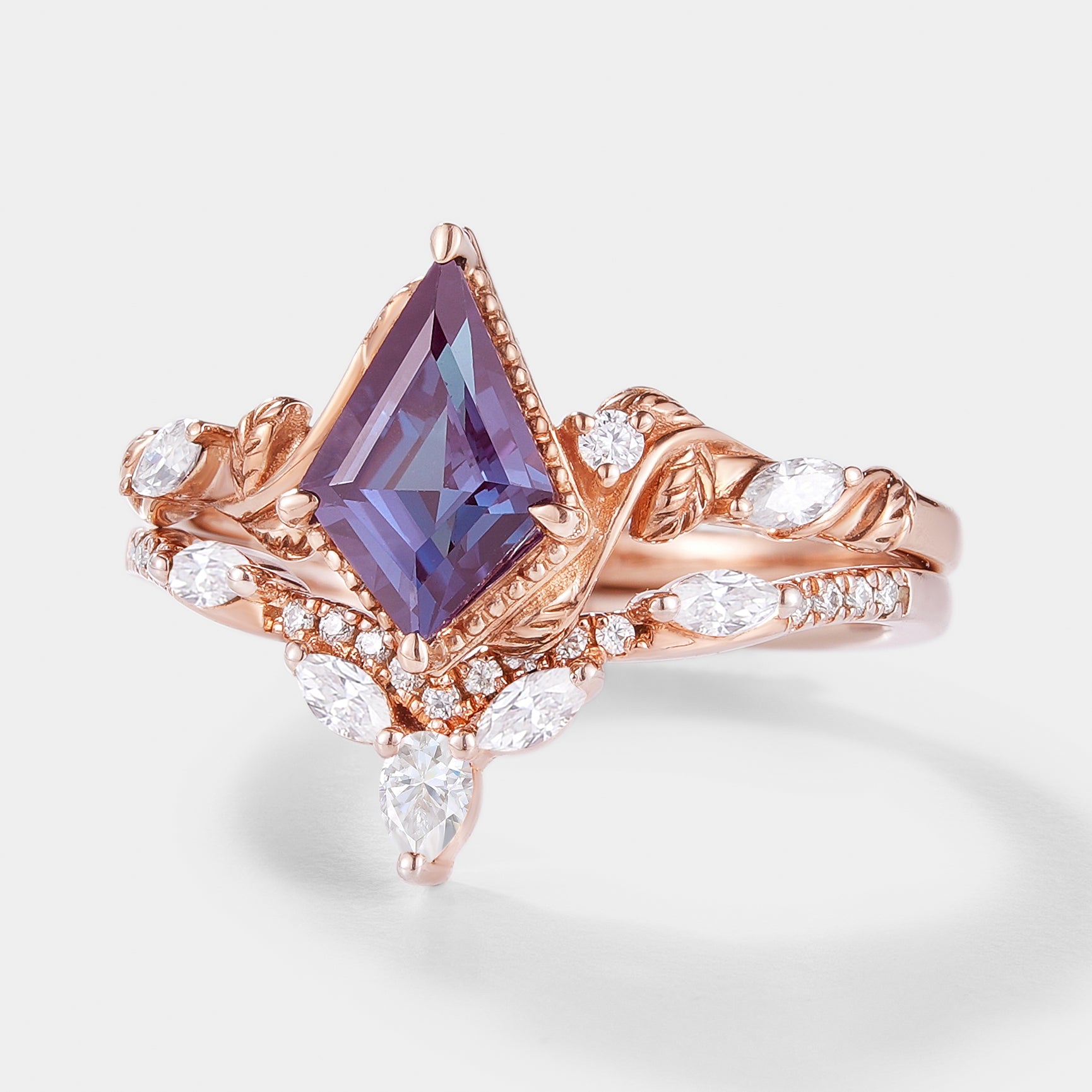 Unique Kite Cut Alexandrite Ring Leaf Bridal Set 2pcs In Rose Gold