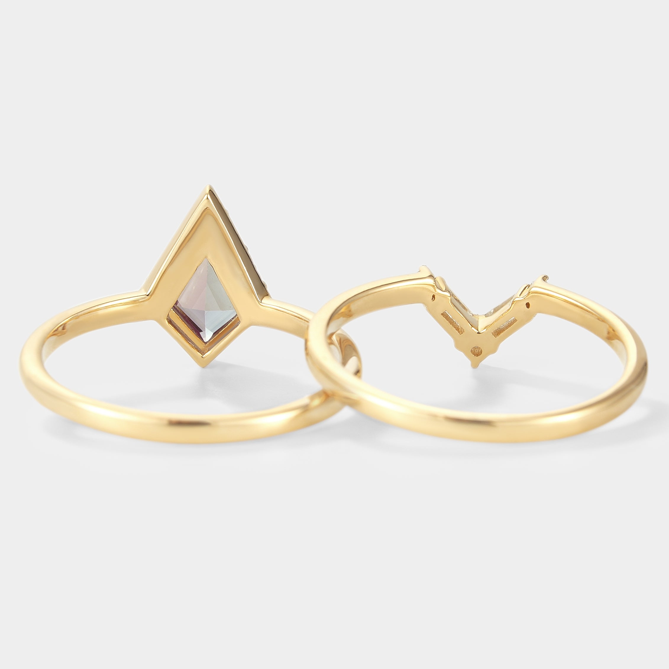 Unique Kite Shape Alexandrite Bridal Set 2pcs - Lahela Jewelry